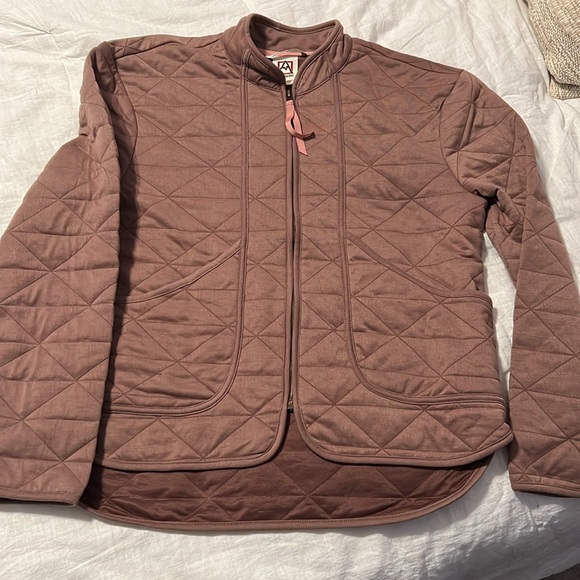 Avalanche Women's Everyday Outdoor Zip Up, Quilted Women's Jacket With Pockets - Picture 2 of 5